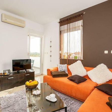Apartment Keti Fažana Kültér fotó