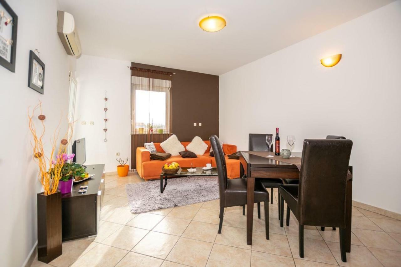 Apartment Keti Fažana Kültér fotó